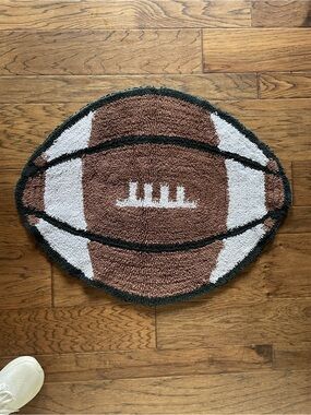 30” x 24” Reversible Football Rug